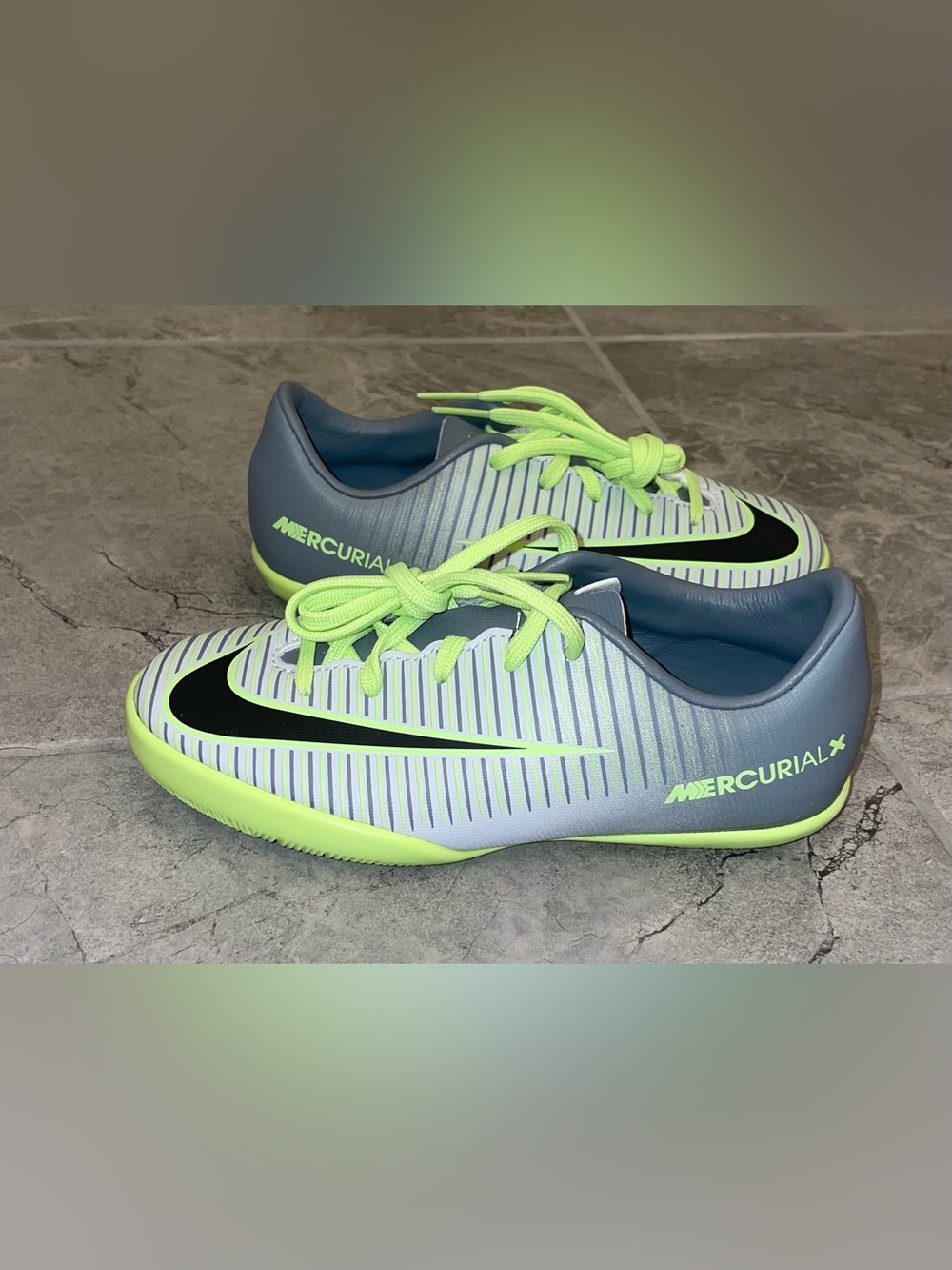 Nike Mercurial Vapor XI IC Indoor Soccer Shoes